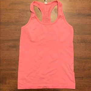 Lululemon swiftly tech tank
